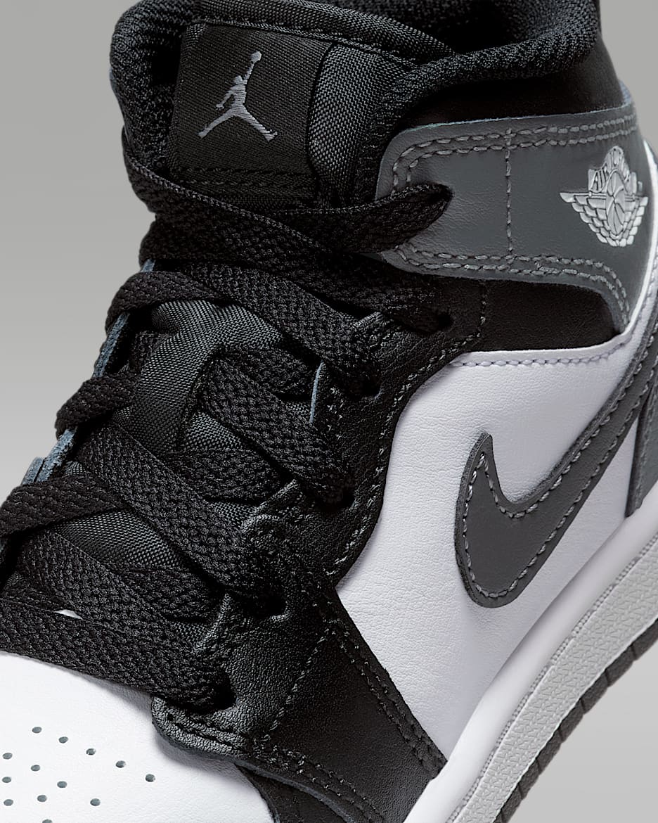 Jordan 1 Mid Little Kids Shoes. Nike